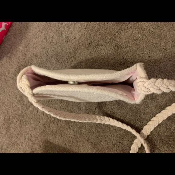 Urban Outfitter Crossbody Bag - Picture 3 of 6